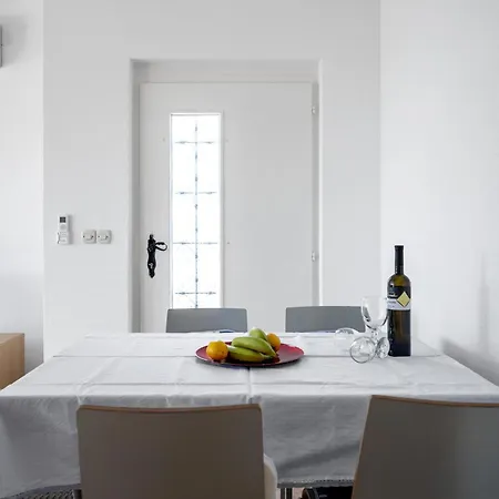 Cozy In With Kitchen Apartment Murter